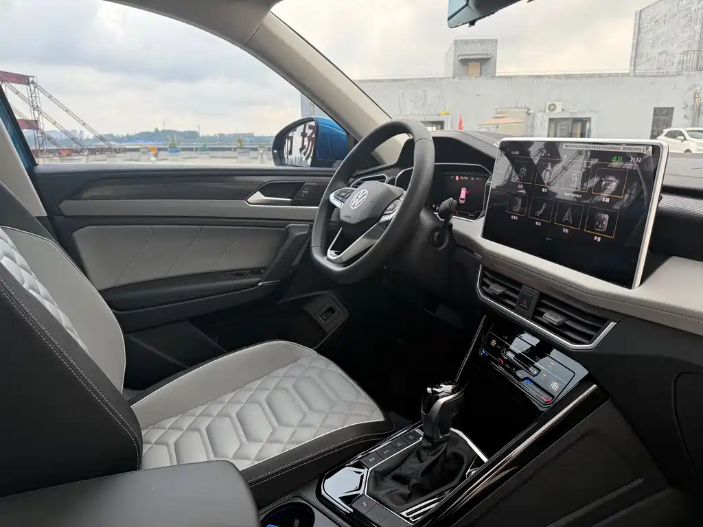 Tayron GTE Plug-in Hybrid 2023 280TSI Luxury Plus Advanced Edition