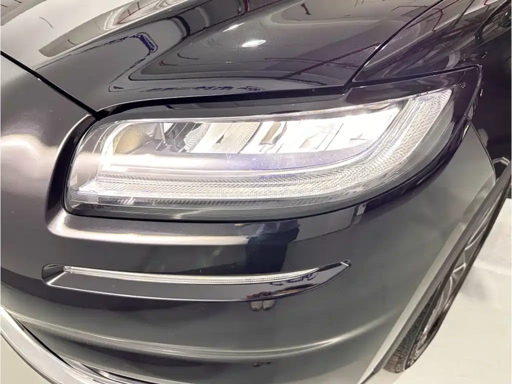 Lincoln Nautilus 2021 2.0T AWD Premium Edition