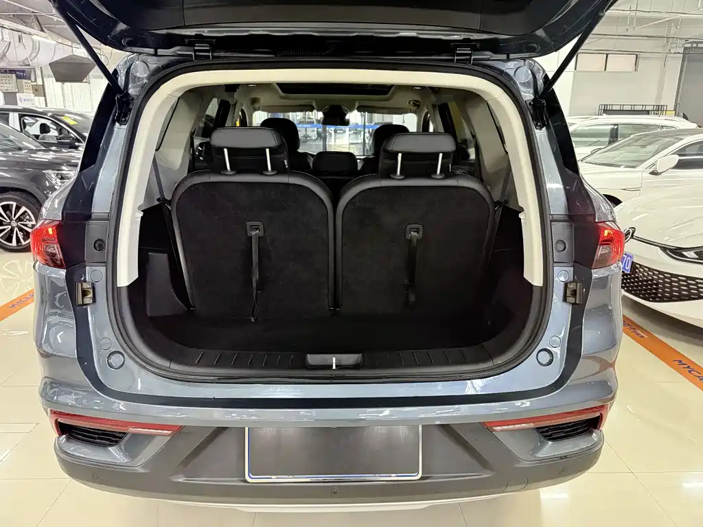 Geely Haoyue 2020 1.8TD DCT Luxury 7-seater