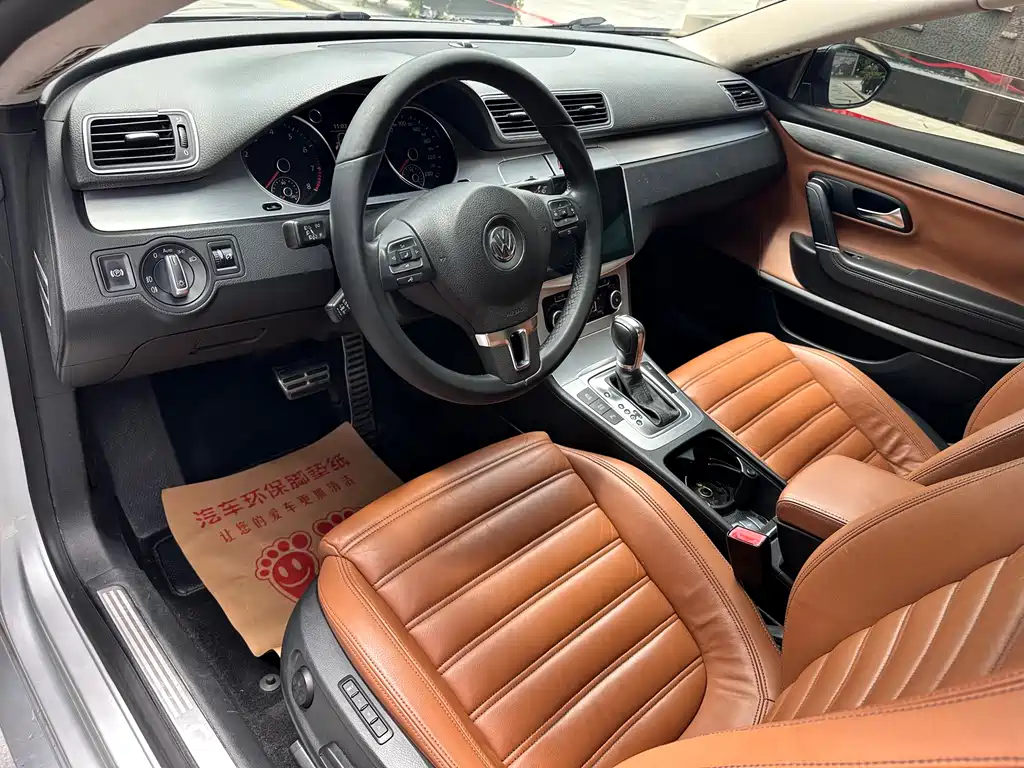 FAW-Volkswagen CC 2011 1.8TSI Premium