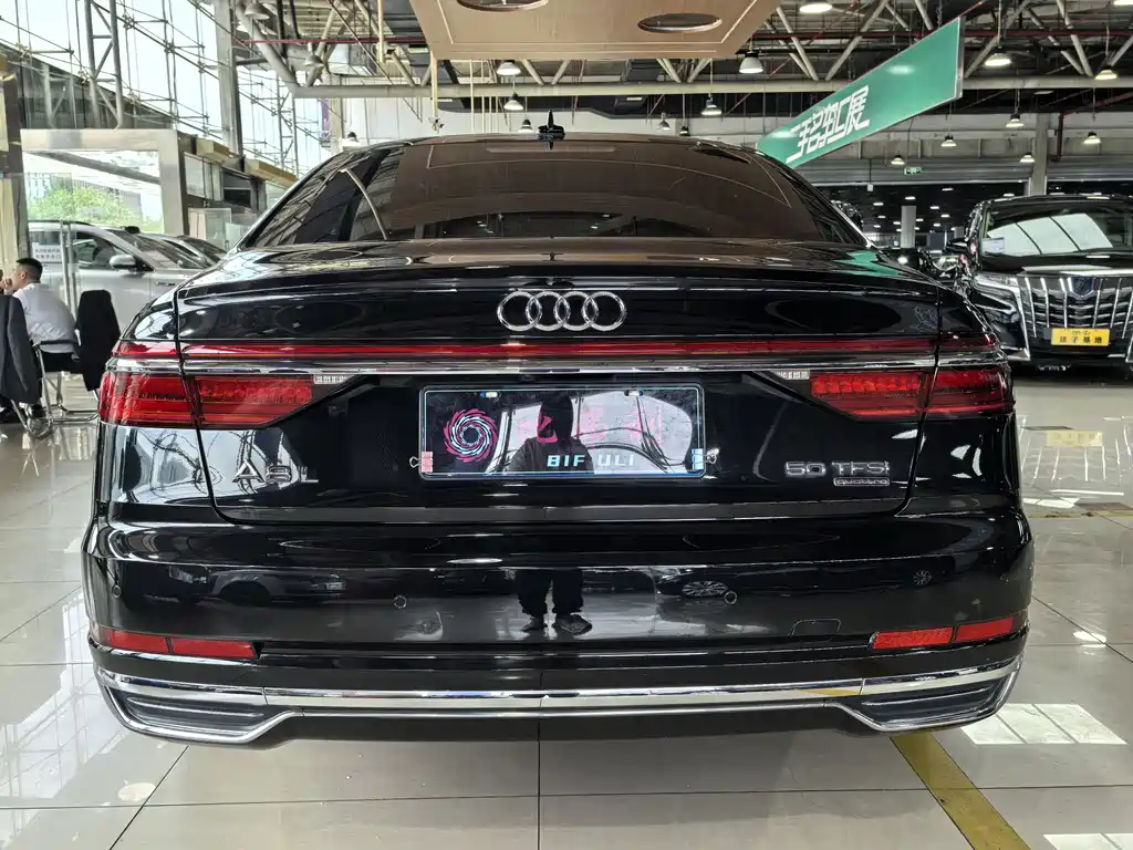 Audi A8L 2021 50 TFSI quattro Comfort