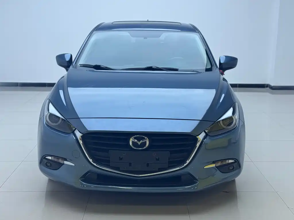 Mazda 3 Axela 2017 Hatchback 1.5L Automatic Luxury Edition China V