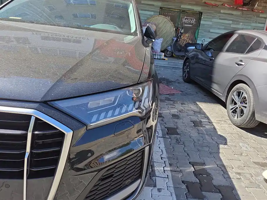 Audi Q7 2023 55 TFSI quattro S line Sport Edition