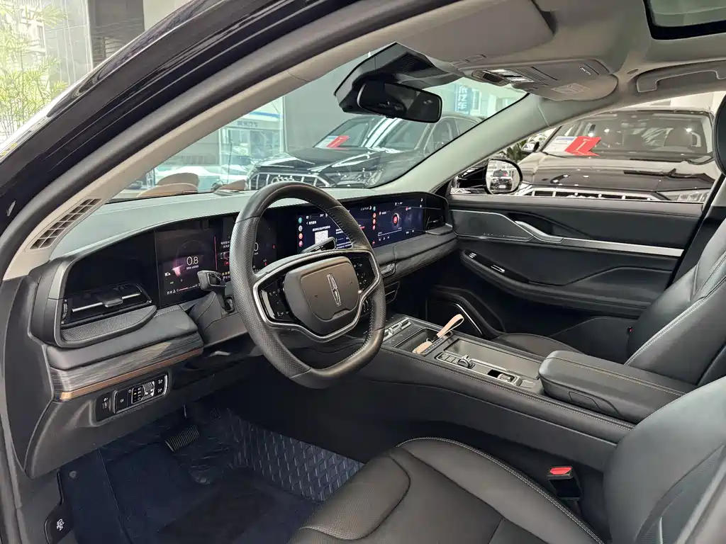 Lincoln Z 2024 2.0T Premium Edition