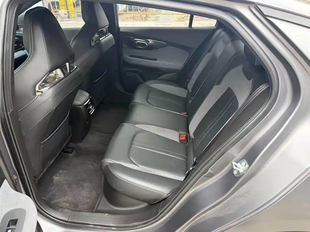 GAC Trumpchi Empow R 2024 400T Automatic PRO Edition