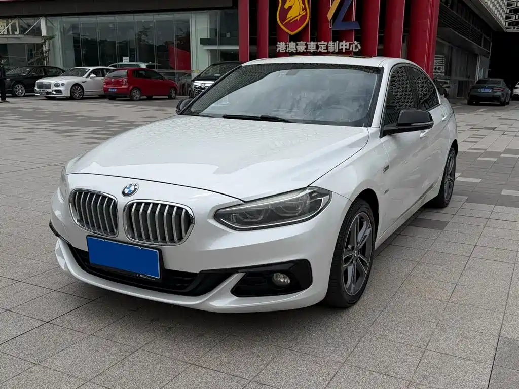 BMW 1 Series 2017 118i Sport