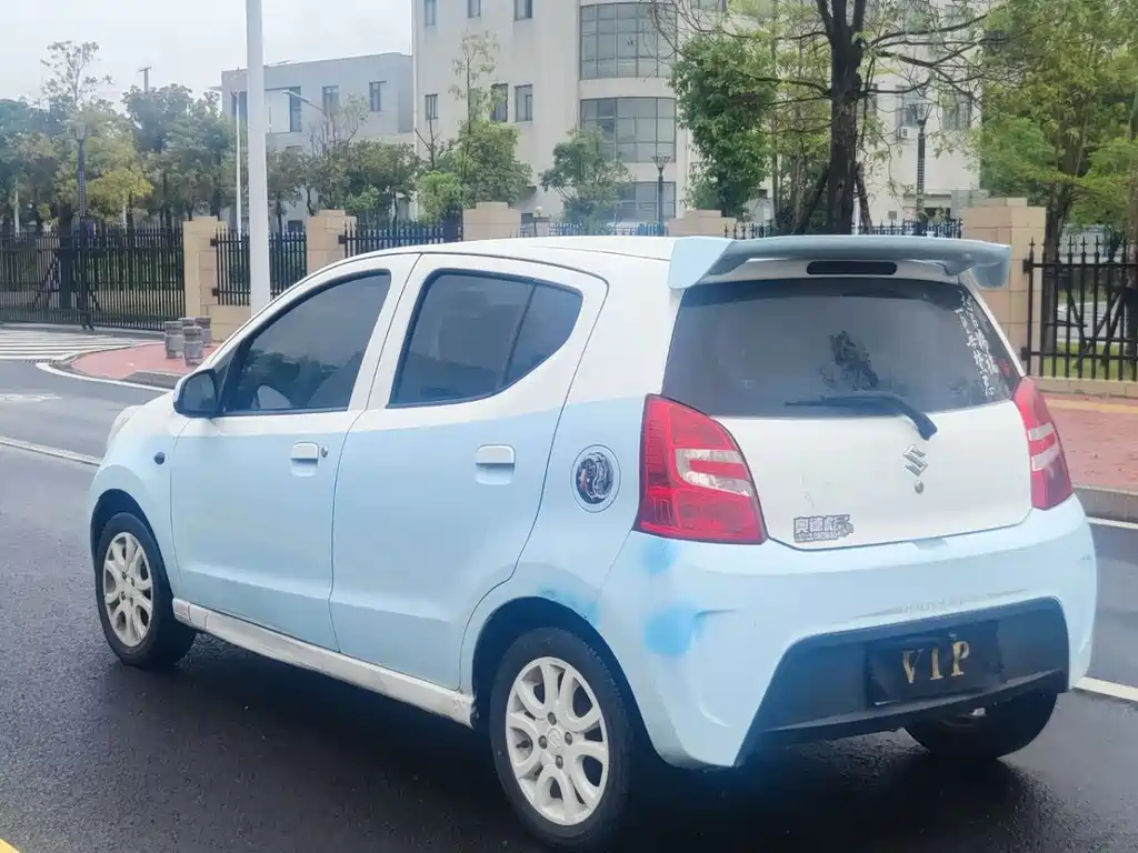 Suzuki Alto 2013 1.0L Manual Luxury