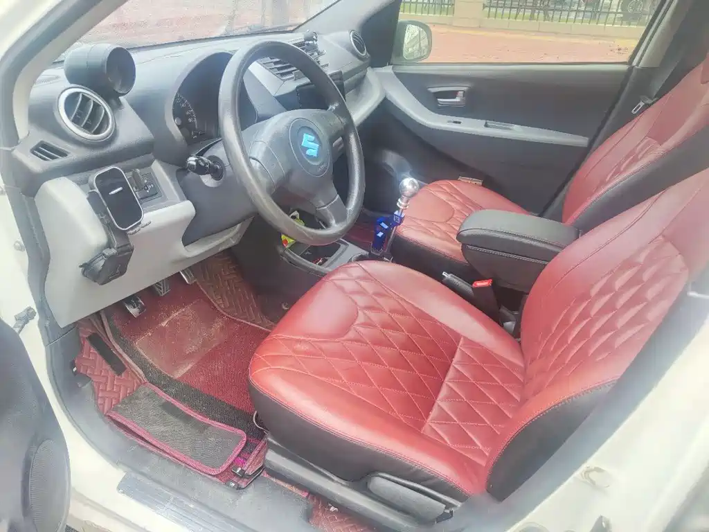 Suzuki Alto 2013 1.0L Manual Luxury