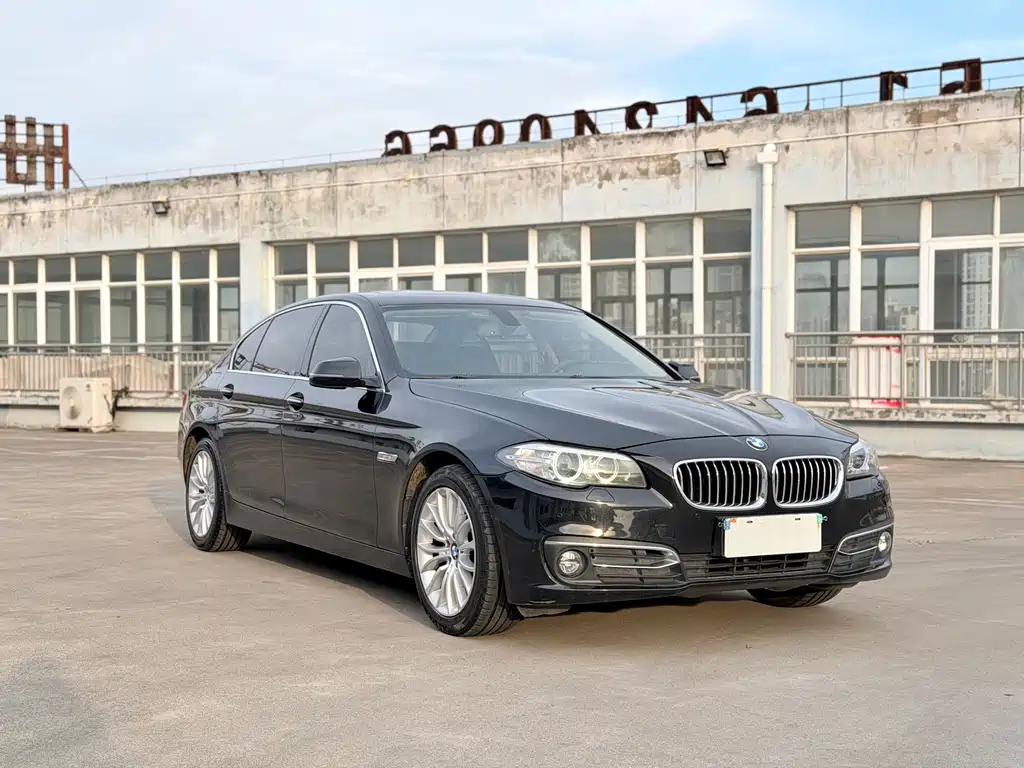 BMW 5 Series 2014 525Li Luxury Design Edition