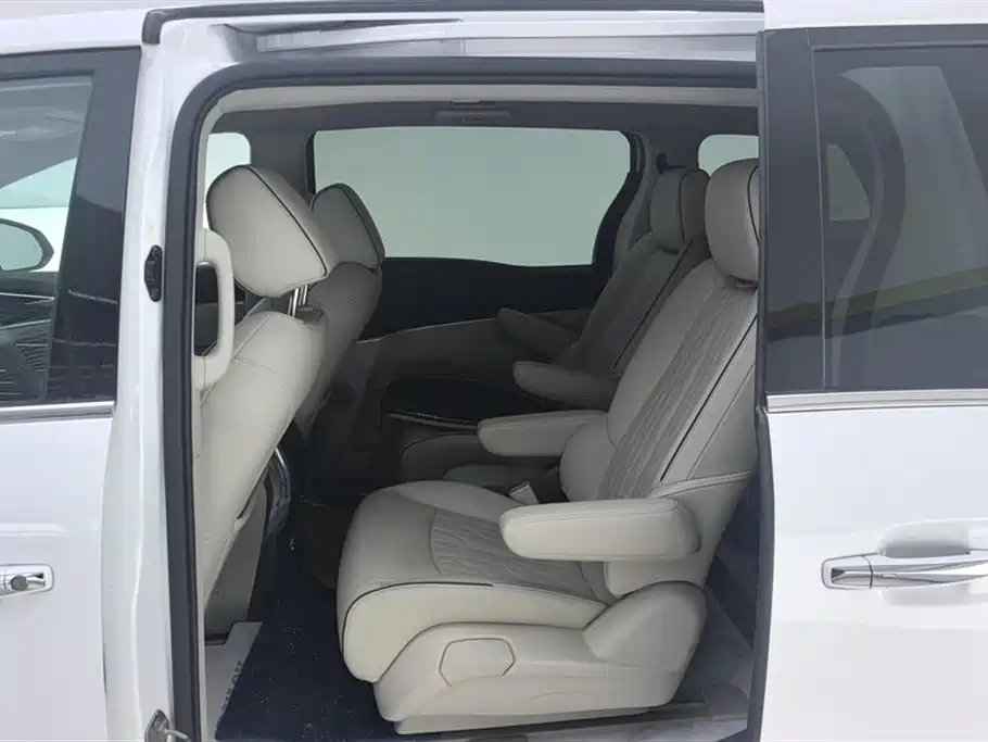 Buick GL8 2021 Land Business Class 652T Smart Luxury