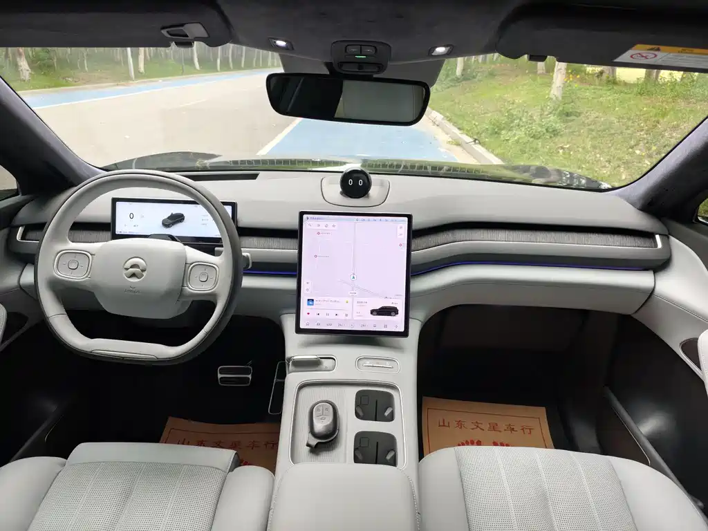 NIO ES8 2023 100kWh Signature Edition