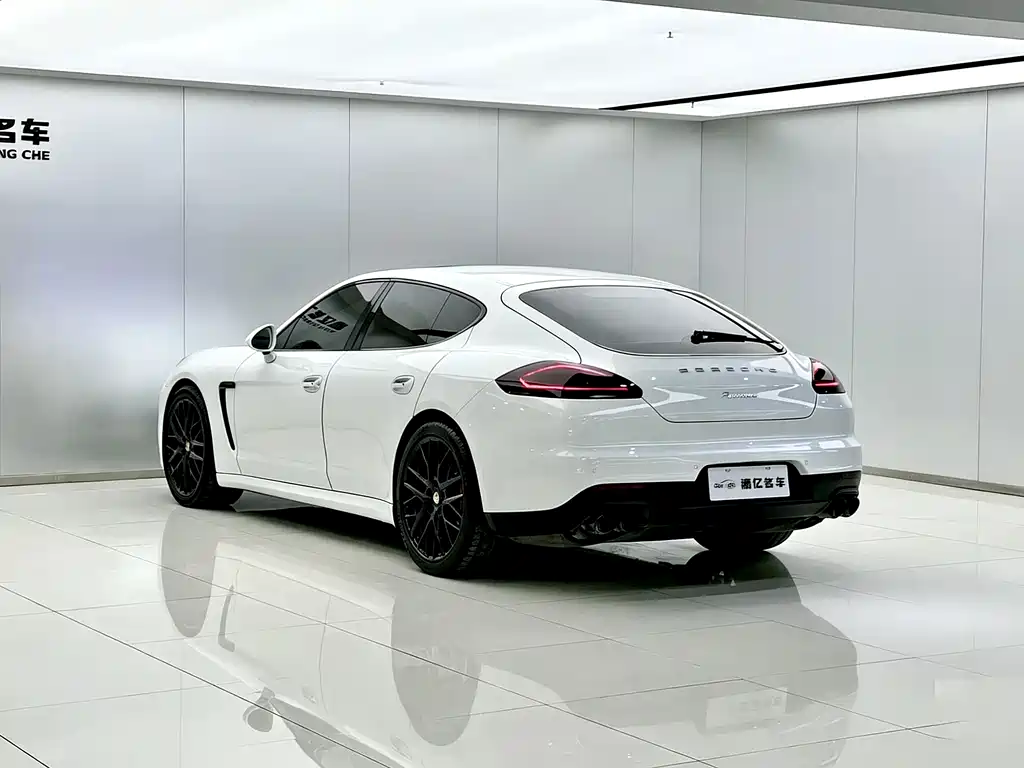 Porsche Panamera 3.0T