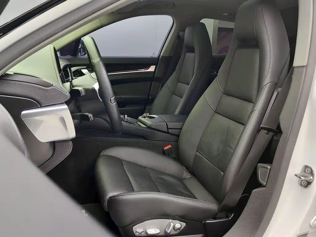 Porsche Panamera 3.0T