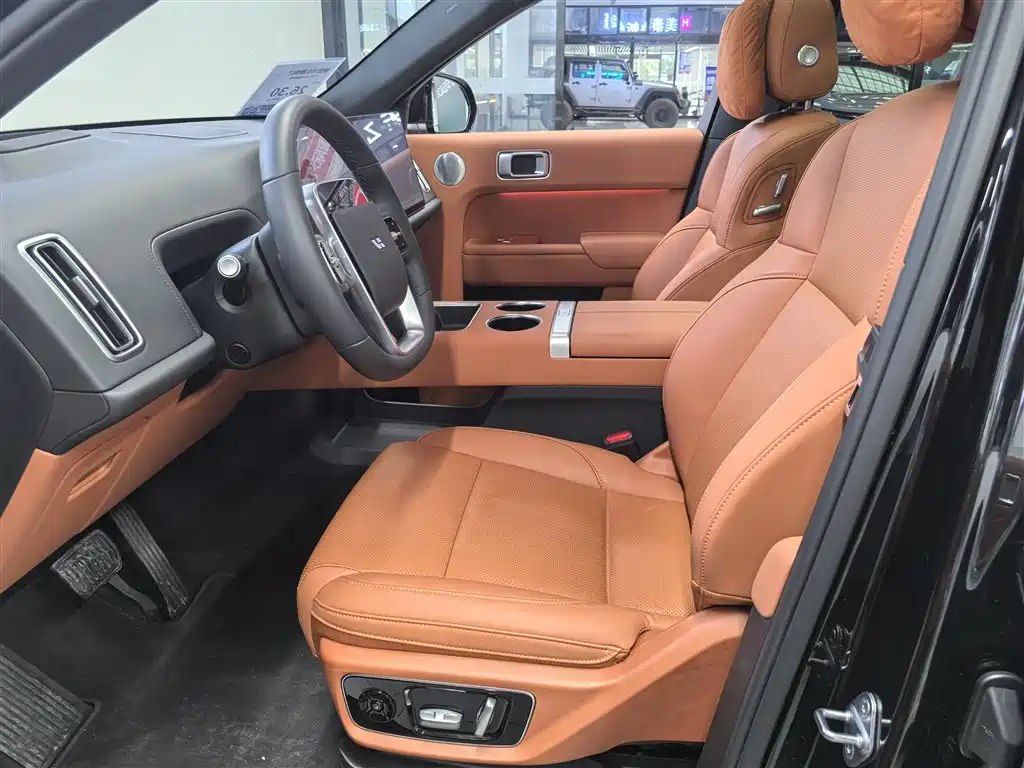 Li Auto L7 2025 Max Intelligent Refresh Edition