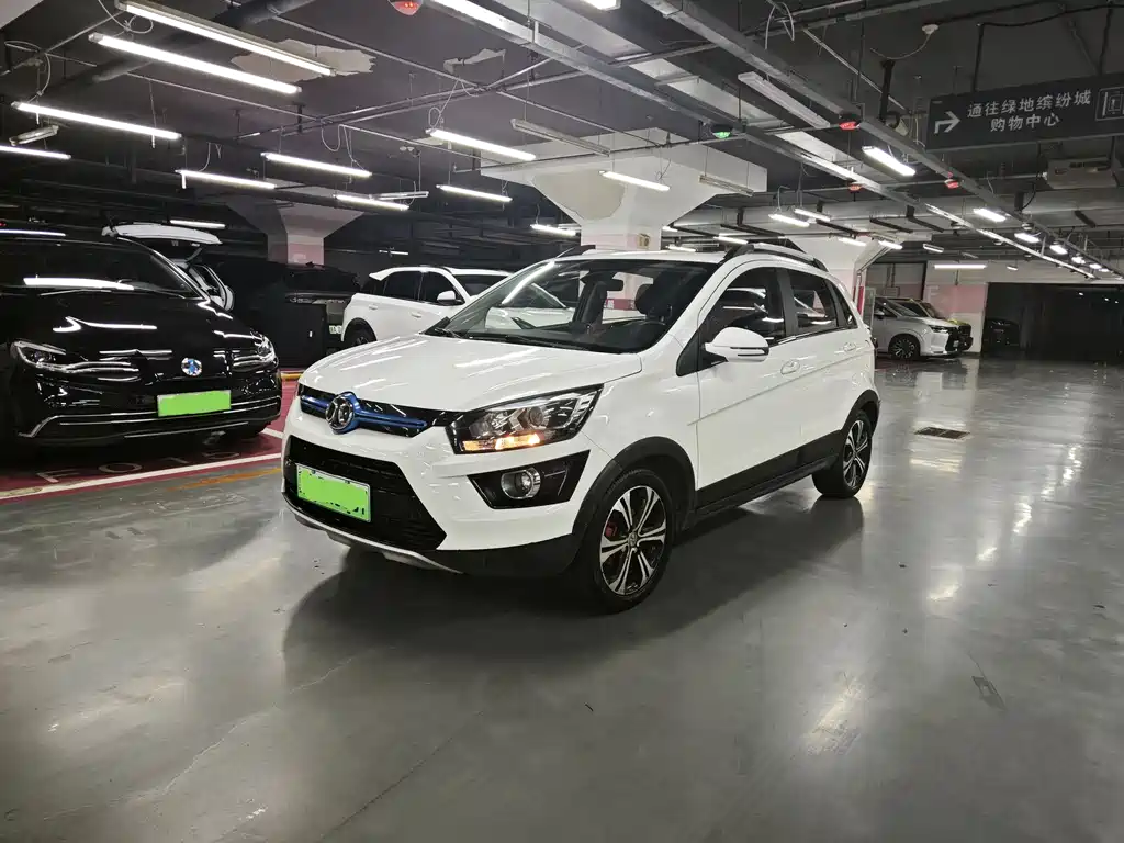 BAIC New Energy EX 2016 EX200 Le Ku Edition