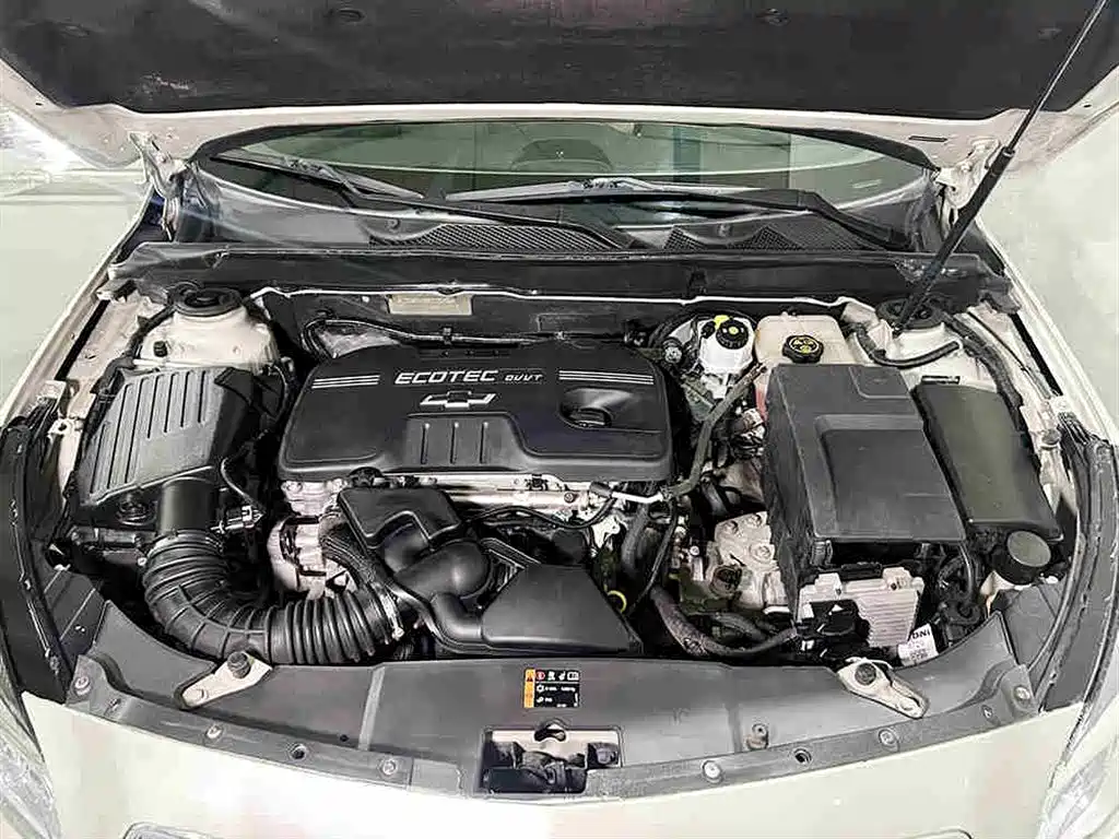 Chevrolet Malibu 2014 2.0L Automatic Luxury Edition