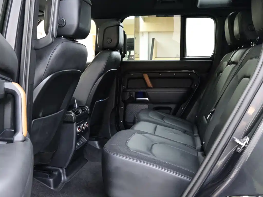 Land Rover Defender 2022 110 P400 X-DYNAMIC HSE
