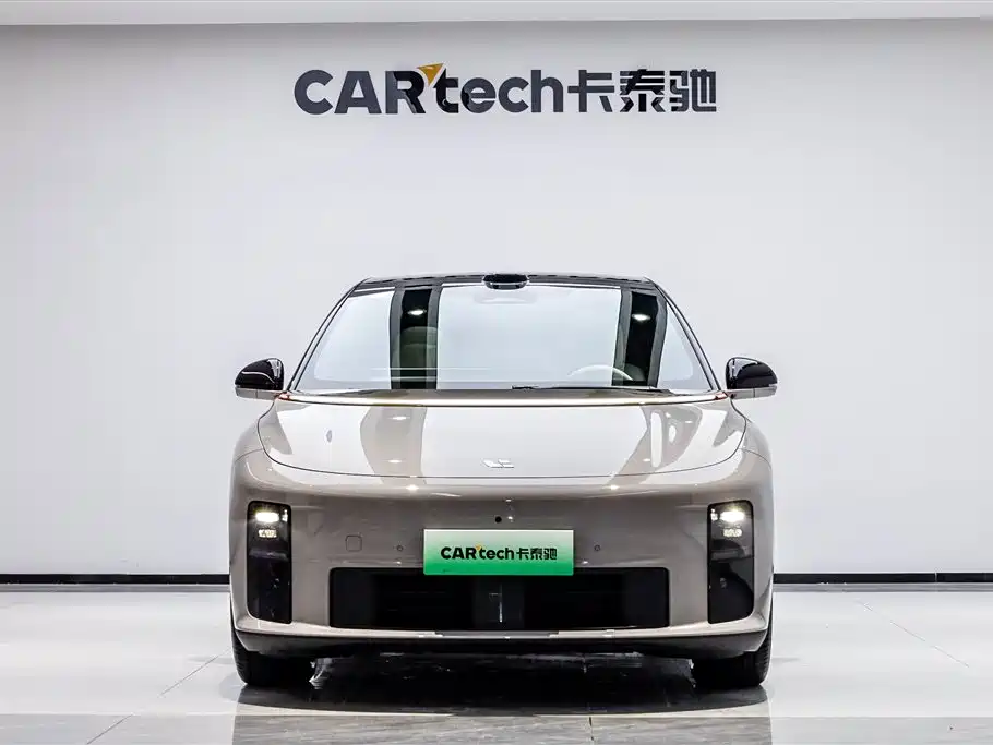 Li Auto i6 2025 RWD Standard Edition