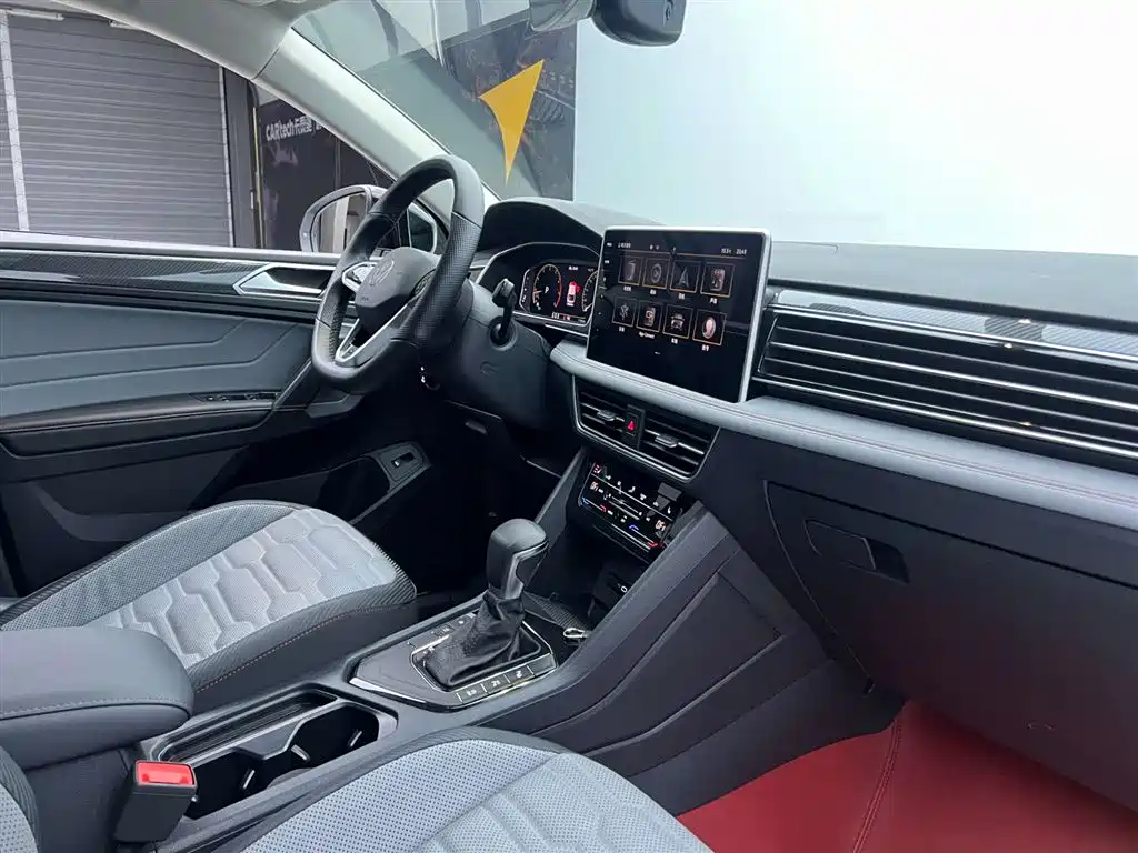 Volkswagen Tiguan X 2022 330TSI FWD Flagship Edition