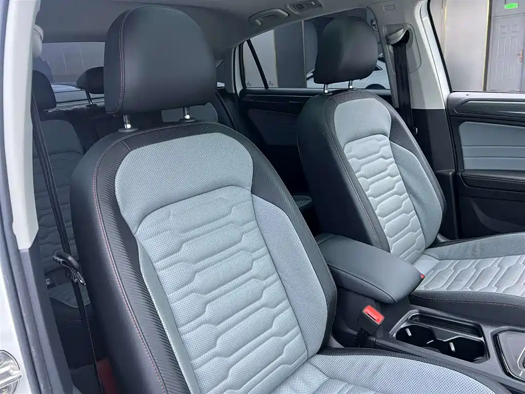 Volkswagen Tiguan X 2022 330TSI FWD Flagship Edition