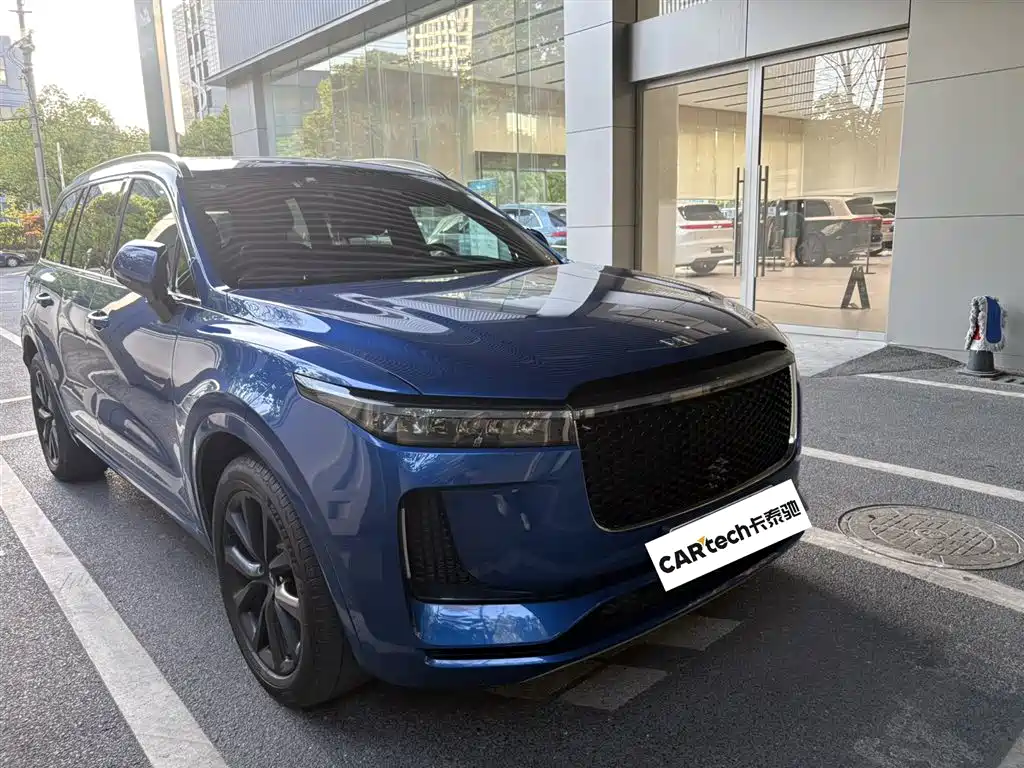 Li Auto ONE 2020 Extended-Range 6-Seater