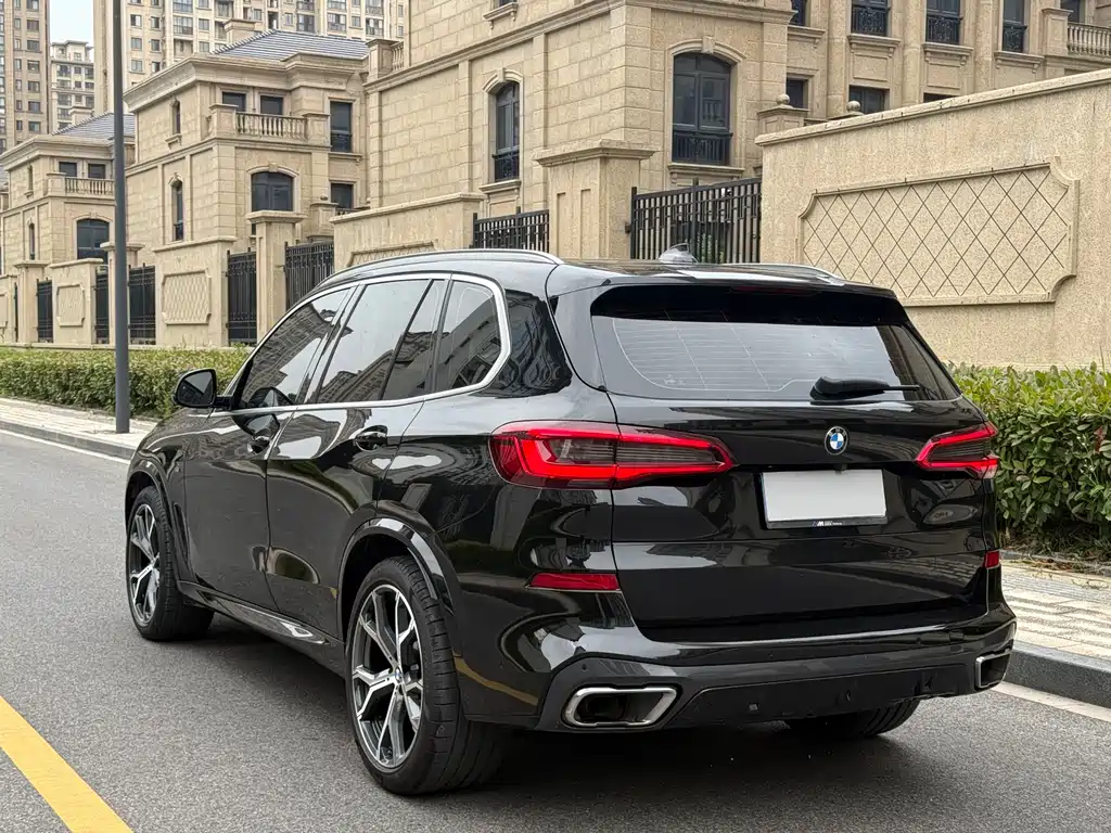 BMW X5 2019 xDrive40i Premium M Sport Package