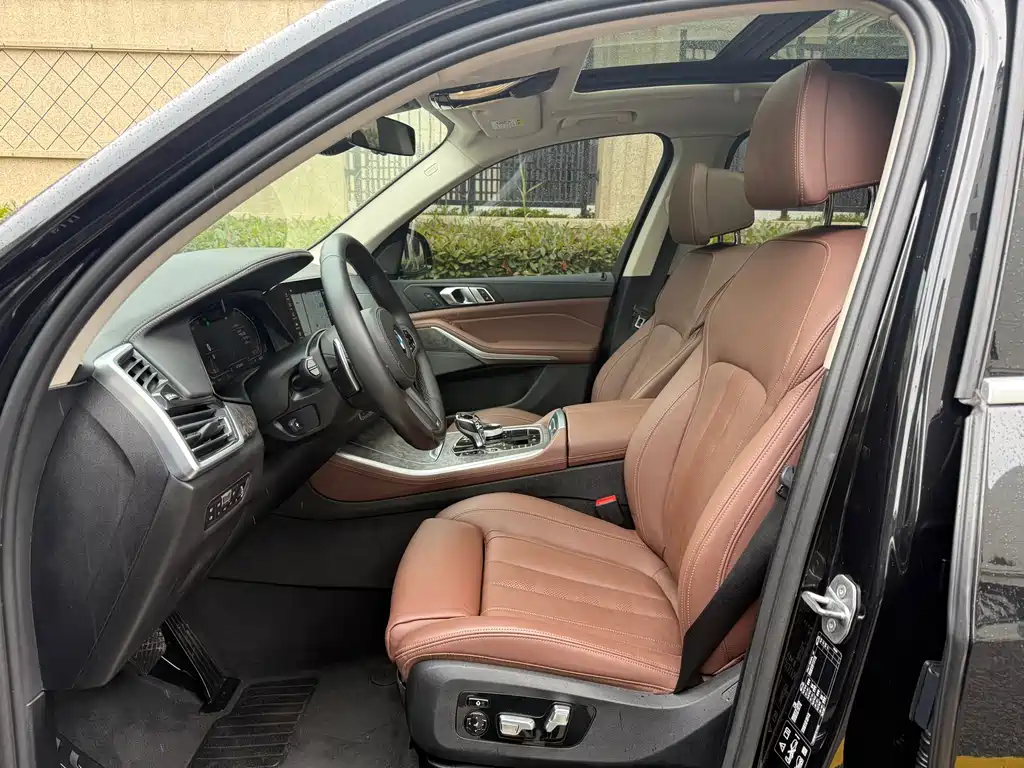 BMW X5 2019 xDrive40i Premium M Sport Package