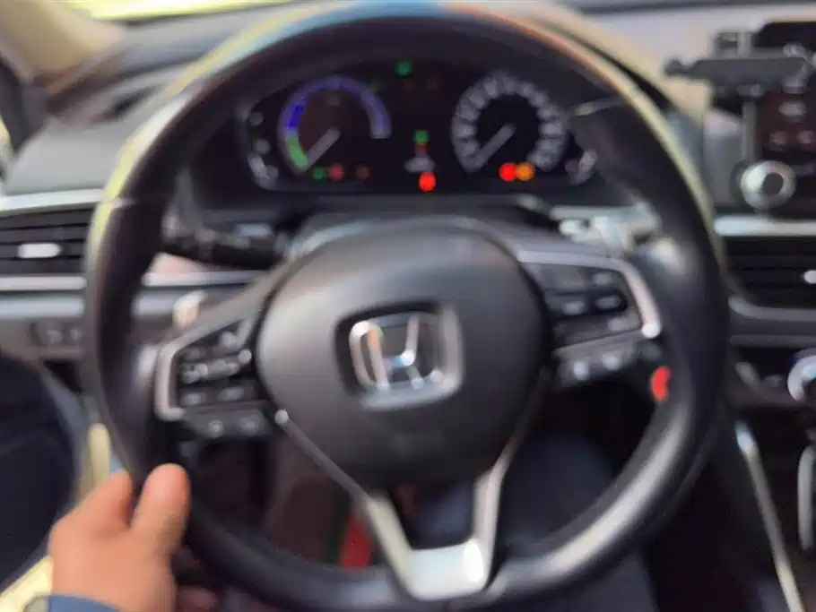 Accord 2018 Hybrid 2.0L Sharp Leading Edition China V