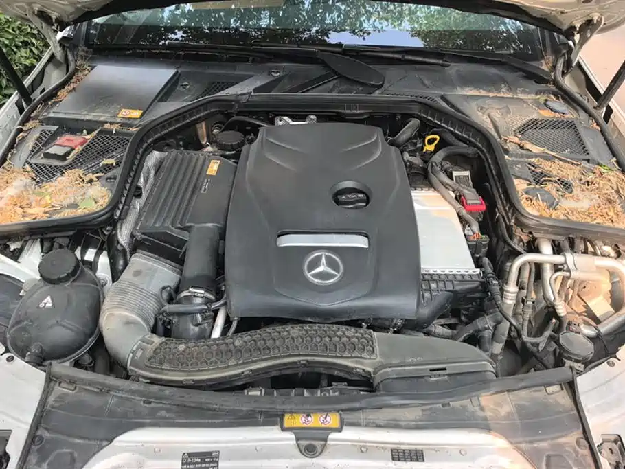 2015 Mercedes-Benz C 200 L Sport
