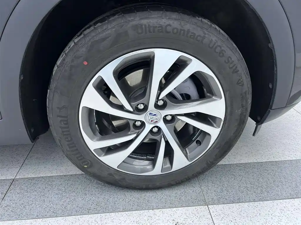 Buick Envision S 2023 652T FWD Luxury