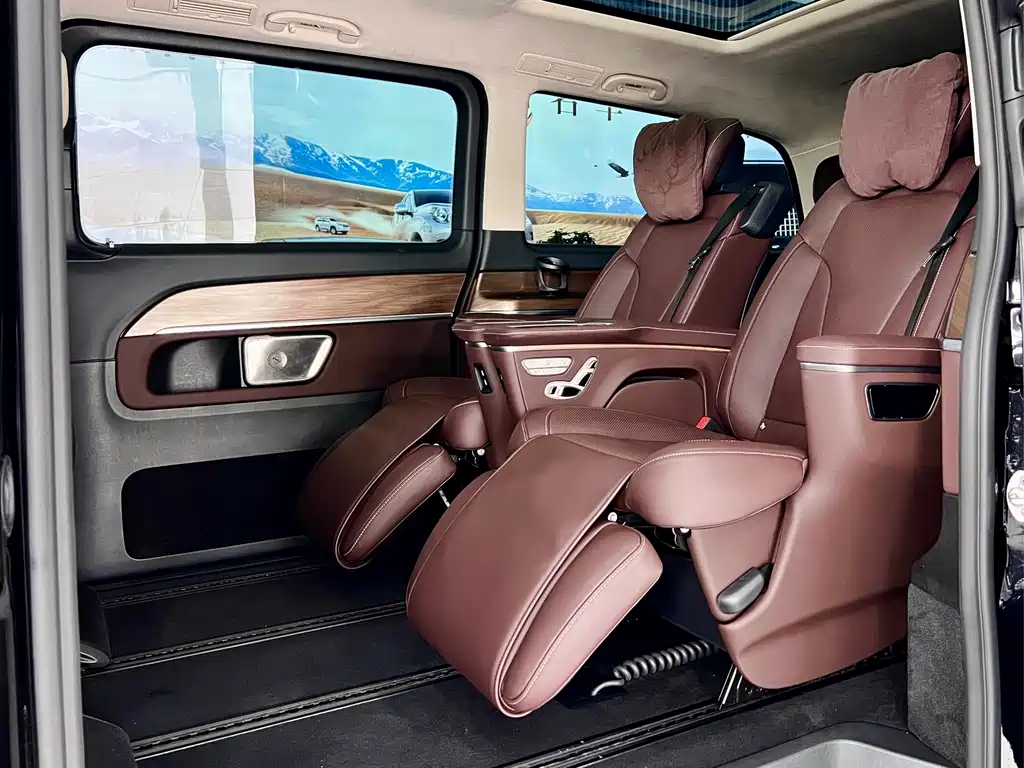 Mercedes-Benz V-Class 2022 V 260 L Long Wheelbase Luxury Edition