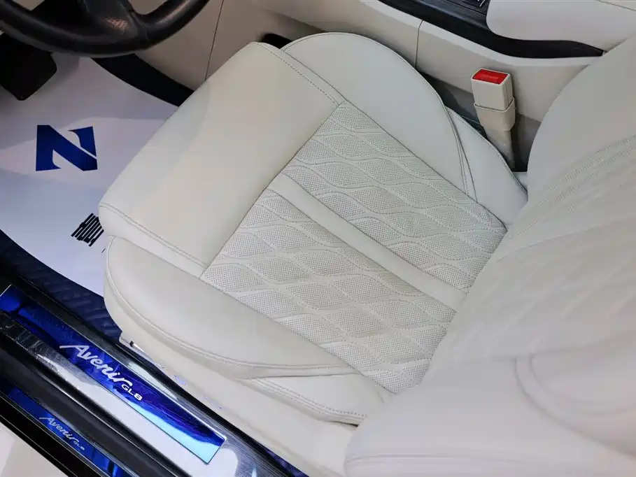 Buick GL8 2020 Avenir Six-Seater Xianli Edition