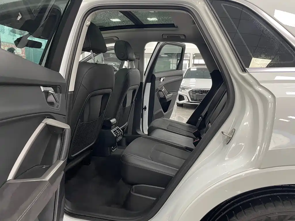 Audi Q3 2022 35 TFSI Fashion Dynamic