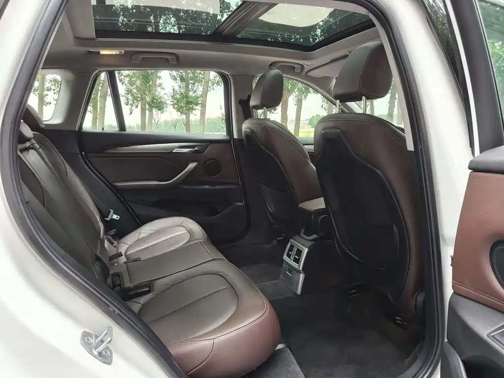 BMW X1 2019 sDrive18Li Premium Edition