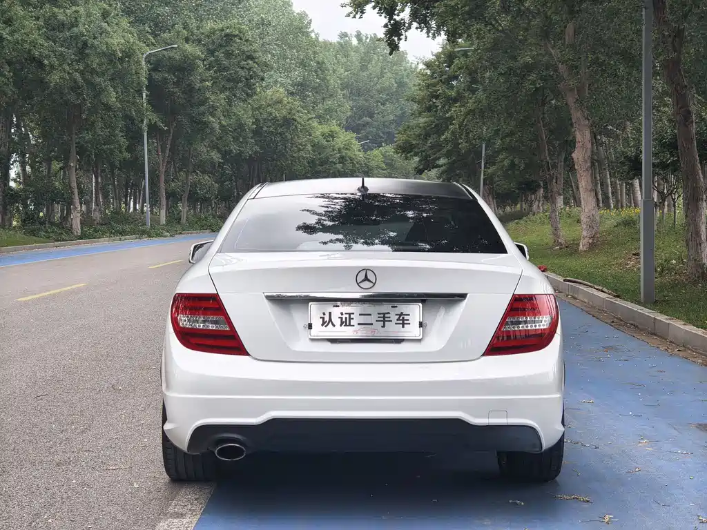 Mercedes-Benz C-Class 2013 C 180 Coupe (Import)