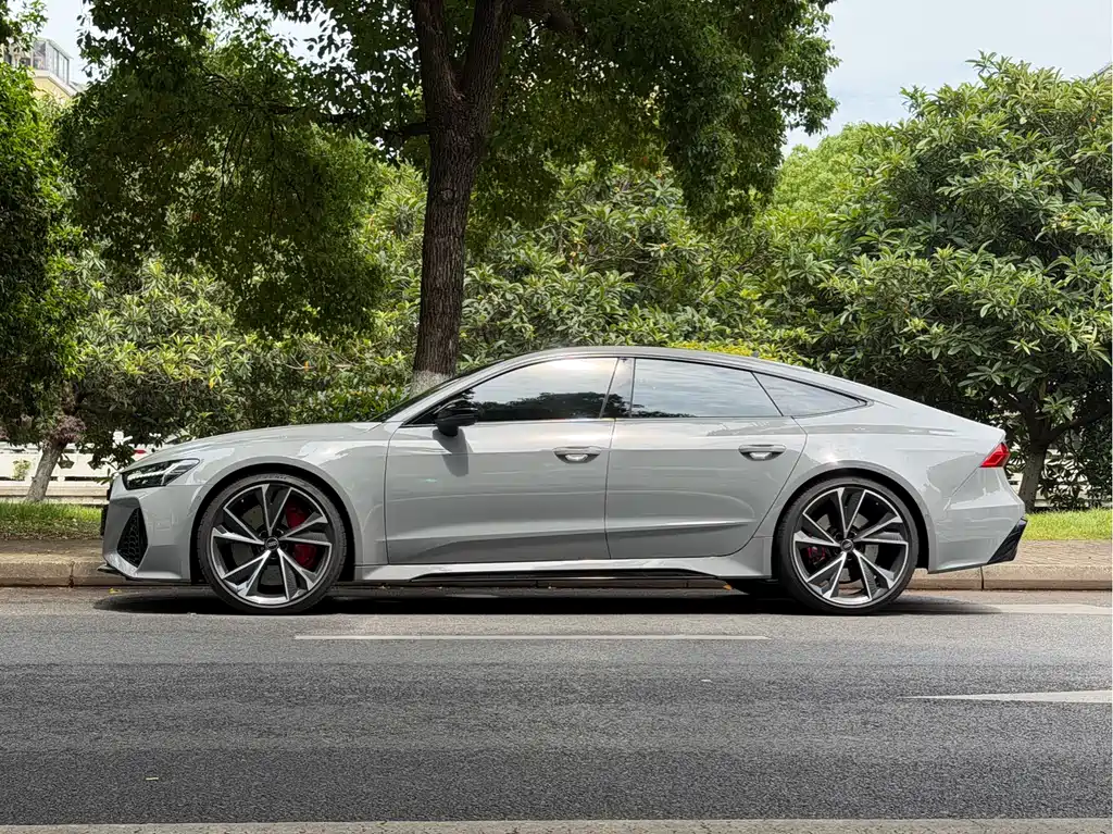 Audi RS 7 2024 RS 7 4.0T Sportback Performance