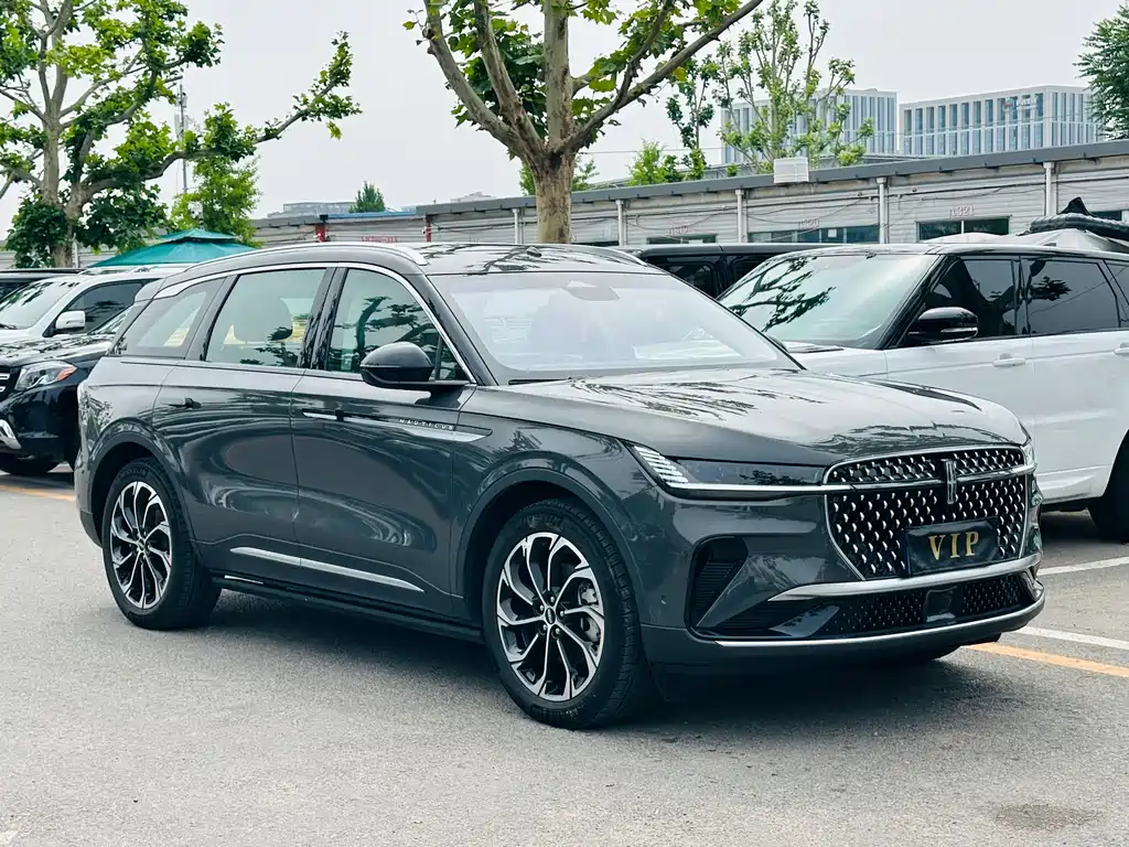 Lincoln Nautilus 2023 2.0T AWD Zunjui Edition