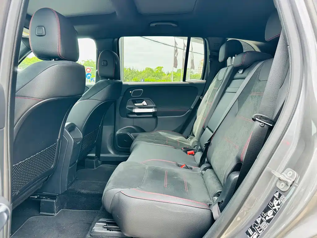 Mercedes-Benz AMG GLB 35 4MATIC 2024