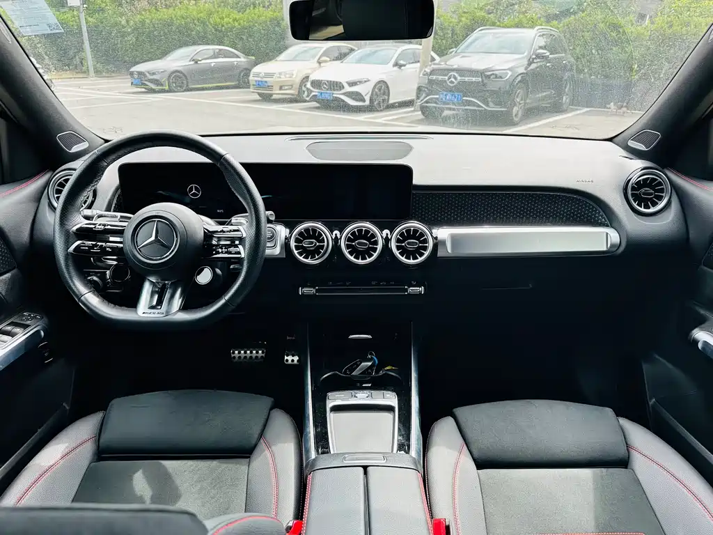 Mercedes-Benz AMG GLB 35 4MATIC 2024