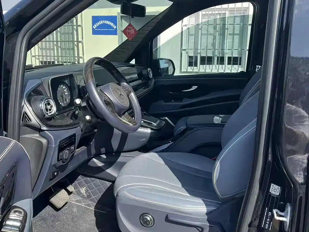Mercedes-Benz Vito 2018 2.0T Elite Edition 8-Seater China VI