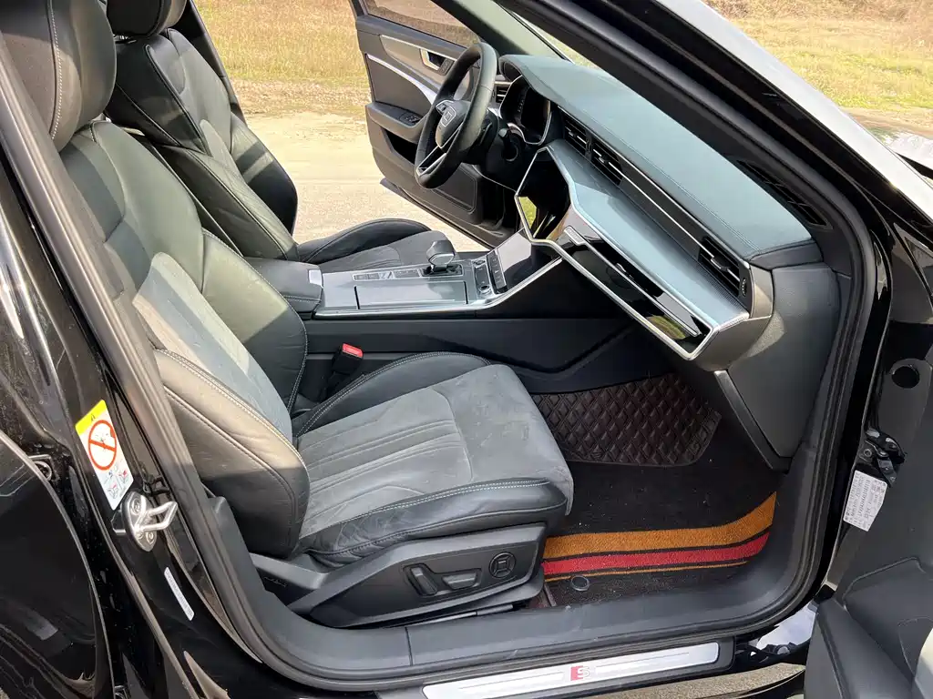 Audi A6L 2021 40 TFSI Luxury Dynamic Edition