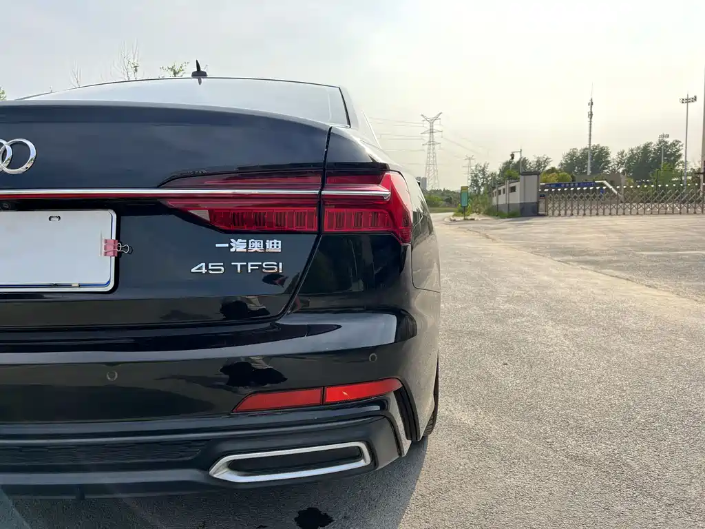 Audi A6L 2021 40 TFSI Luxury Dynamic Edition