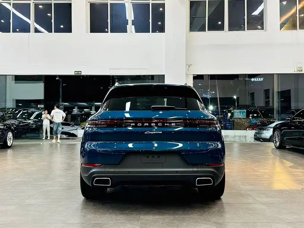 Porsche Cayenne 2024 3.0T