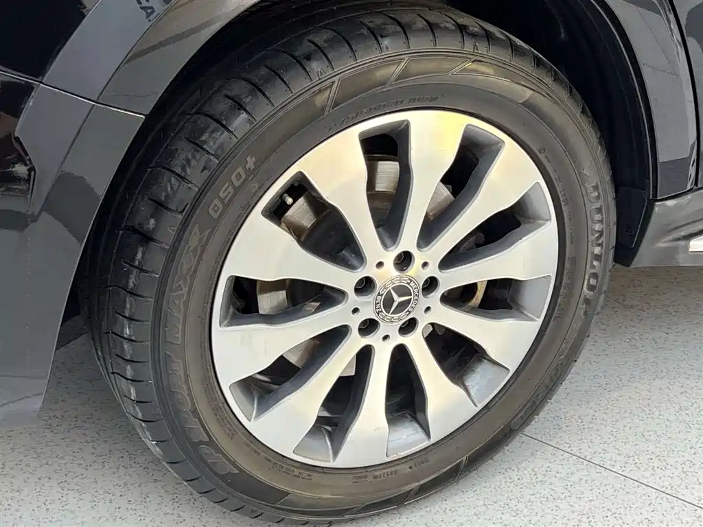 Mercedes-Benz GLS 400 4MATIC