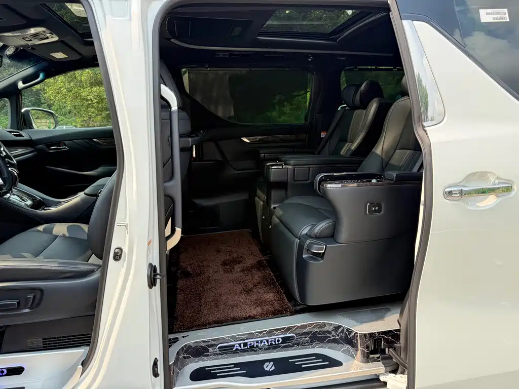 2021 Toyota Alphard Hybrid 2.5L Prestige Edition