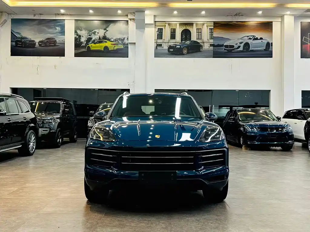Porsche Cayenne 2024 3.0T