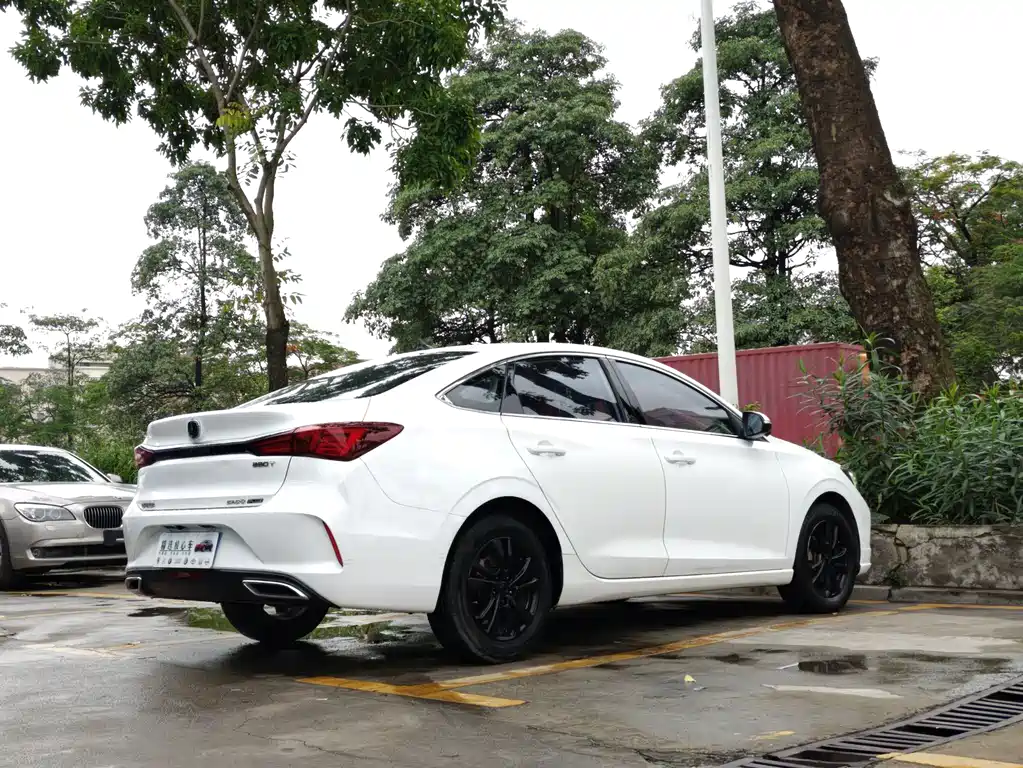 Changan Eado Plus 2021 Blue Whale NE 1.4T GDI DCT Prestige Edition