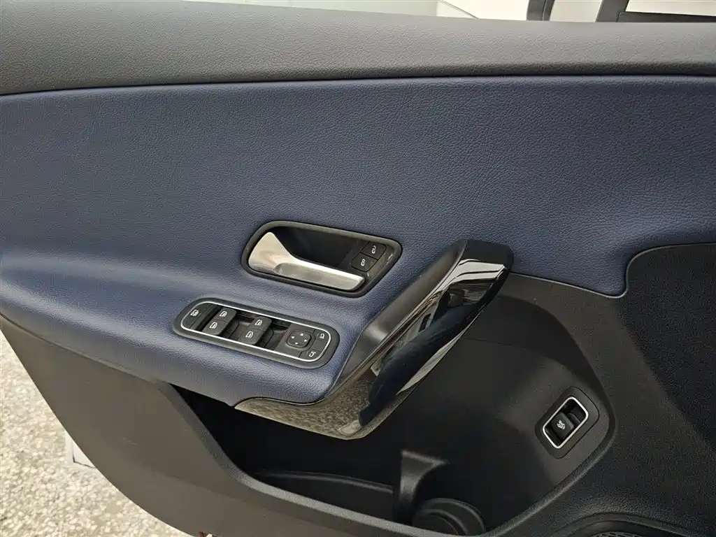 Mercedes-Benz A-Class 2021 Facelift A 180 L Sport Sedan