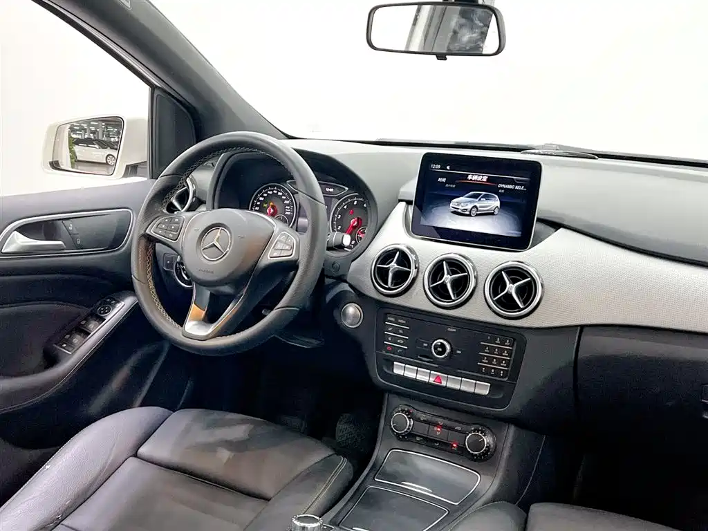 Mercedes-Benz B-Class 2017 B 200 Dynamic