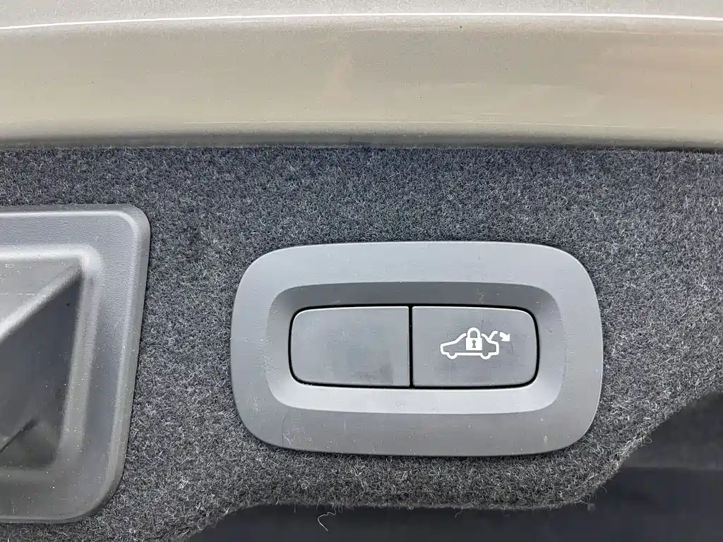 Volvo S90 2018 T4 Zhiyuan Edition